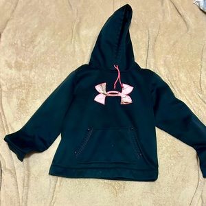 Girls Under-armor size youth large (aprox size 10) hoodie - pink camo accents!
